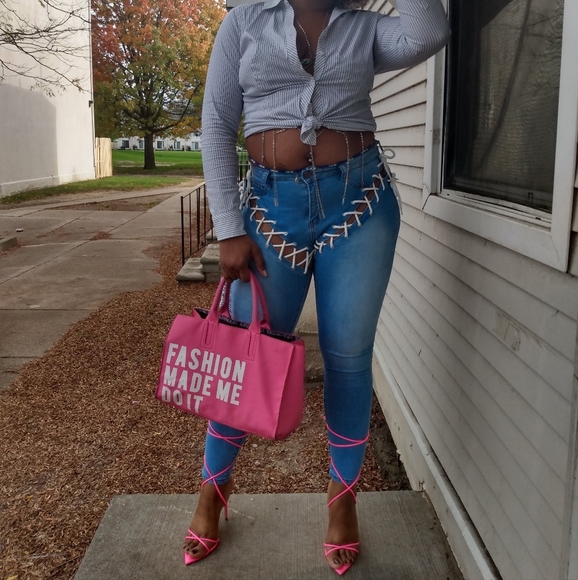 Jeans with lace - Picture 3 of 4